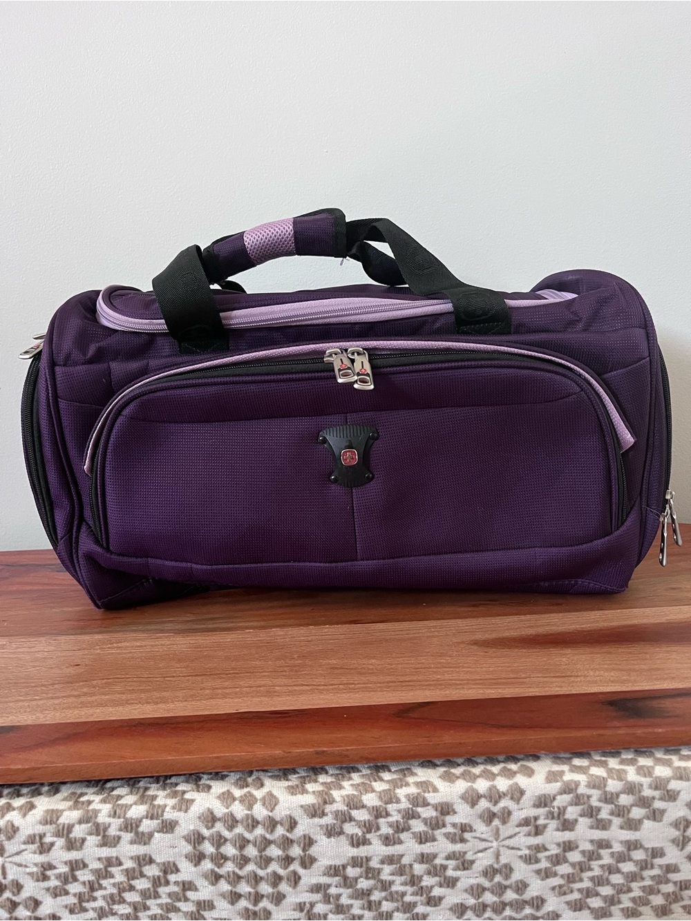 SwissGear Purple Duffel Bag Travel Gym Carry On Luggage with Shoulder Strap